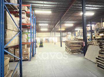Bodega-Galpón-Depósito · 11000m² · 15 Estacionamientos · Bodega en Venta France Field con Cuarto de Frio