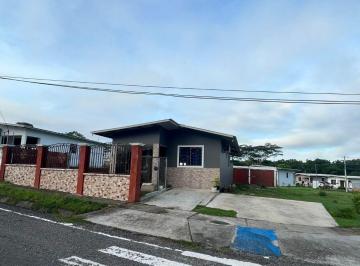 Casa de 2 habitaciones, David · Jardines de Isabella David Chiriqui Casa en Alquiler