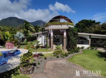 Casa · 476m² · 4 Recámaras · 4 Estacionamientos · Venta de Casa con Piscina en Valle de Anton (6)