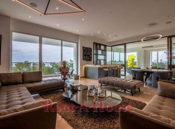Apartamento de 4 habitaciones, Panamá · Apartamento en Venta en Costa del Este
