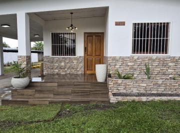 Casa de 2 habitaciones, Boquete · Alquiler de Casa Amueblada en Boquete