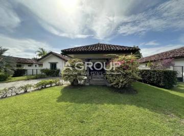 Casa · 367m² · 3 Recámaras · 2 Estacionamientos · Los Portales - Buenaventura - Se Vende Casa