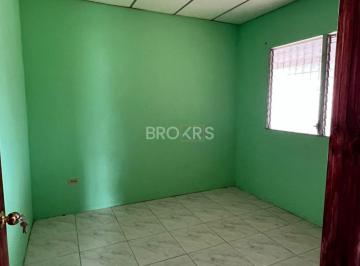 Casa · 450m² · 2 Recámaras · Venta de Casa – Urbanización Celin, Algarrobos