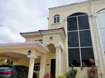 Casa de 3 habitaciones, Panamá · Casa en Venta en Clayton