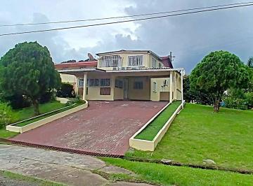 Casa · 333m² · 4 Recámaras · 4 Estacionamientos · Venta Casa Villas de Howard, Panamá Pacífico
