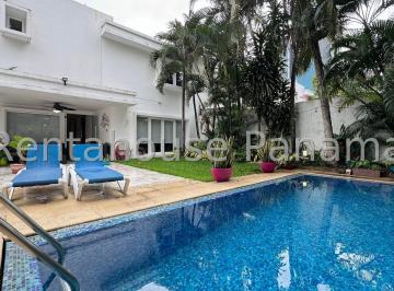 Casa de 4 habitaciones, Panamá · Casa en Venta en Obarrio 26ldc3561