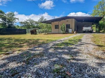 Casa de 3 habitaciones, Boquete · Precio Reducido! Casa en Lote de 1.33 Acres en Venta en El Centro de Caldera, Boquete