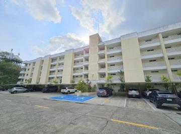 Apartamento de 2 habitaciones, Panamá · Venta Apartamento de Esquina con Patio Privado en Altamira Gardens. Haga Su Oferta