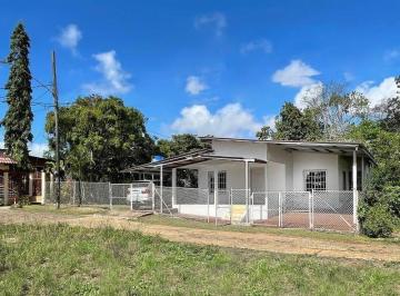 Casa · 200m² · 3 Recámaras · 3 Estacionamientos · Venta de Finca en Arraijan Panamá Oeste