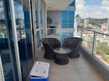 Apartamento de 2 habitaciones, Panamá · Venta de Apartamenta en Bella Vista
