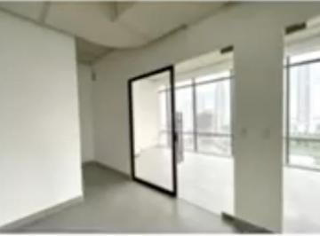 Oficina comercial · 138m² · 2 Estacionamientos · Alquilo Oficina Costa del Este