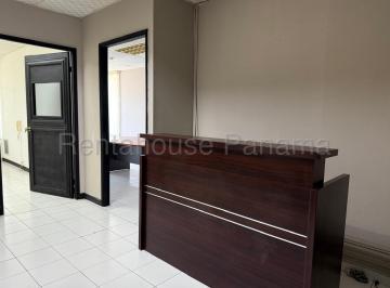Oficina comercial , Panamá · Global Plaza Oficina en Calle 50 en Venta