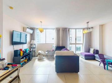 Apartamento de 2 habitaciones, Panamá · Venta de Cómodo Apartamento con Acceso Directo Al Parque Omar en Green Point - Carrasquilla