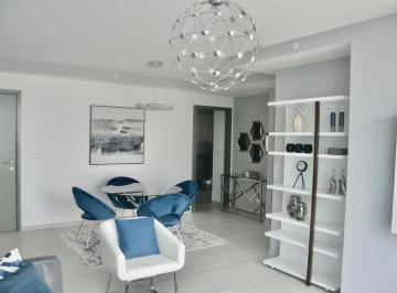 Apartamento de 3 habitaciones, Panamá · Se Vende en San Francisco PH The Towers Amoblado – Apartamento 145 m²