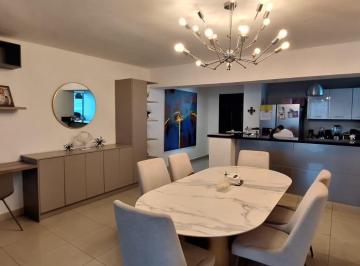 Apartamento de 2 habitaciones, Panamá · Venta de Apartamento The Regent, San Francisco 145 m²