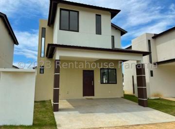 Casa de 3 habitaciones, La Chorrera · Venta de Casa en Costa Verde, Riverview.