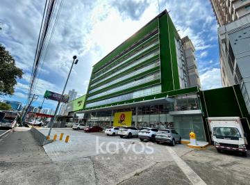 Local comercial · 740m² · 6 Estacionamientos · Local Comercial en Alquiler en Vía España