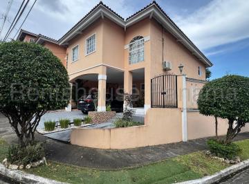 Casa de 5 habitaciones, Panamá · Casa en Alquiler en El Bosque. El Doral. 26ldc3794