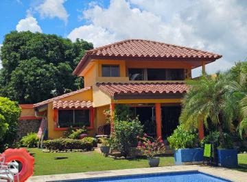 Casa de 5 habitaciones, Chame · Coronado. Casa 1200 m 5r 4b Piscina $495,000
