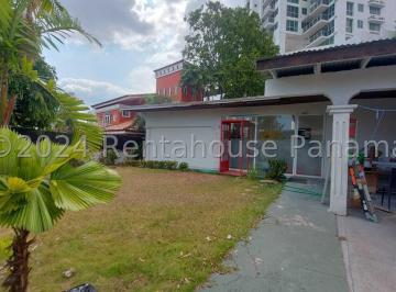 Casa de 3 habitaciones, Panamá · Venta de Casa en San Francisco