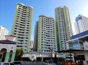 Apartamento de 2 habitaciones, Panamá · Apartamento en Venta en Condado del Rey