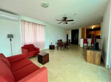 Apartamento · 131m² · 2 Recámaras · 1 Estacionamientos · Vendo o Alquilo Apartamento en Playa Blanca