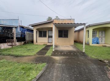 Casa · 82m² · 2 Recámaras · 1 Estacionamientos · Ganga - Remate de Casa en Mañanitas - Villas del Bosque