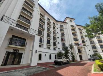 Apartamento · 2 Recámaras · 2 Estacionamientos · Venta de Apartamento en PH Embassy Village, Ancón