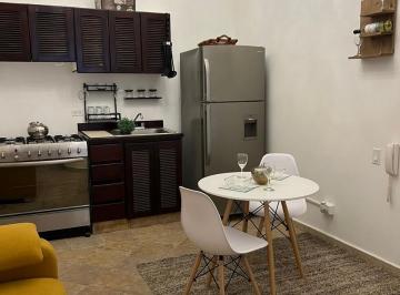 Apartamento de 1 habitación, Panamá · Alquiler Apartaestudio Amoblado Casco Viejo