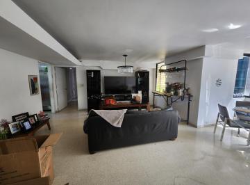 Apartamento · 150m² · 3 Recámaras · 2 Estacionamientos · Bello Apartamento Obarrio!