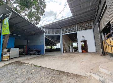 Bodega-Galpón-Depósito · 300m² · 2 Estacionamientos · Bodega Parque Lefevre Alquiler