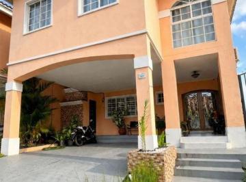 Casa de 5 habitaciones, San Miguelito · (Es) - Casa Amoblada en Alquiler en PH Doral, Altos del Bosque | Panamá | 5 Habitaciones | $3,000
