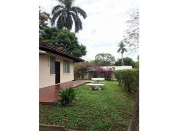 Casa de 3 habitaciones, Panamá · Alquiler Casa Ancón