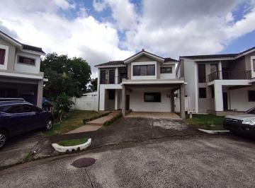 Casa de 3 habitaciones, San Miguelito · Remate Bancario – P. H. Mont Blanc Brisas del Golf Paseo del Norte Js