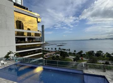 Apartamento · 271m² · 2 Recámaras · 2 Estacionamientos · Venta de Apartamento en Av Balboa, PH Waters On The Bay