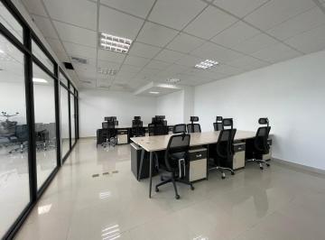 Oficina comercial · 260m² · 4 Estacionamientos · Alquiler de Oficina - Financial Park