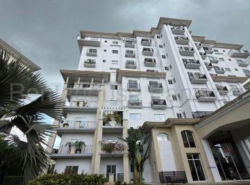 Apartamento de 4 habitaciones, Panamá · Apartamento en Venta en Santa Maria