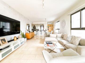Apartamento · 215m² · 3 Recámaras · 2 Estacionamientos · Greenview Santa María