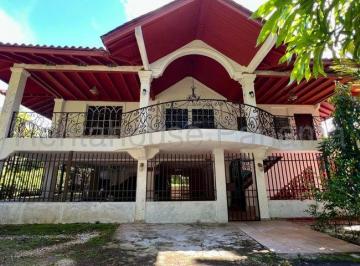 Casa de 3 habitaciones, Panamá · Casa en Venta en Albrook
