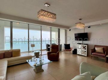Apartamento de 3 habitaciones, Panamá · Venta de Apartamento en Av Balboa