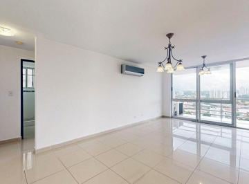 Apartamento de 2 habitaciones, Panamá · Venta de Céntrico Apartamento con Vista a La Ciudad en Sky Level – Hato Pintado