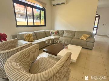 Casa · 360m² · 5 Recámaras · 4 Estacionamientos · Venta de Casa en El Doral - Costa Sur (16)