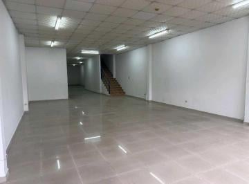 Local comercial · 280m² · 3 Recámaras · 2 Estacionamientos · Alquiler de Local Comercial. en David 280 m