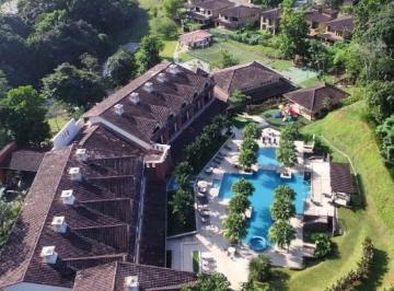 Apartamento · 143m² · 3 Recámaras · 2 Estacionamientos · Alquiler de Apartamento PH Embassy Club Gardens, Clayton Mb