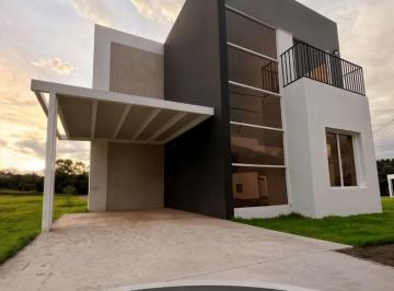 Casa de 2 habitaciones, Santiago · Venta de Casas en Santiago de Veraguas, PH Jardines Espino de La Rosa