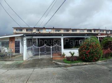 Casa de 3 habitaciones, Panamá · Casa en Venta en Campo Limberg