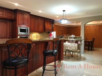 Casa de 4 habitaciones, Panamá · Venta de Casa en Casa en Paraíso, Paraiso Hq