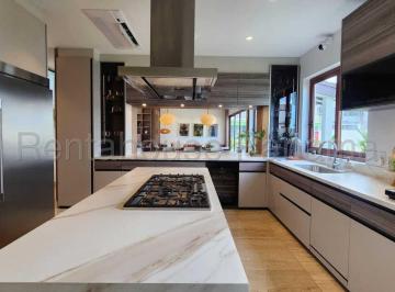 Casa de 4 habitaciones, Panamá · Venta de Casa en Santa Maria The Woods M&sup2;: 338.77