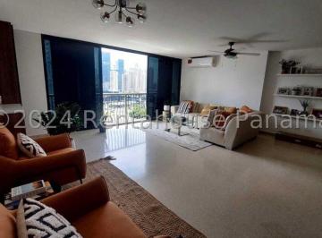 Apartamento de 3 habitaciones, Panamá · Apartamento Remodelado en Marbella Cerca de Calle 50