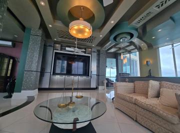 Apartamento · 650m² · 4 Recámaras · 3 Estacionamientos · Alquiler de Apto de Lujo PH Bahia Pacifica - Punta Pacifica m. m
